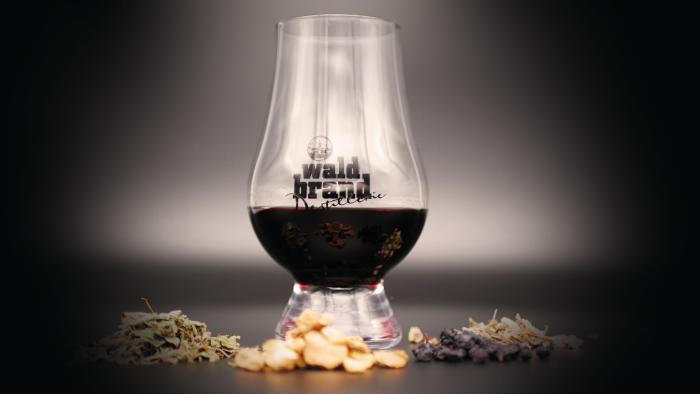 Waldbrand "Waldhex" 39,0 % vol.